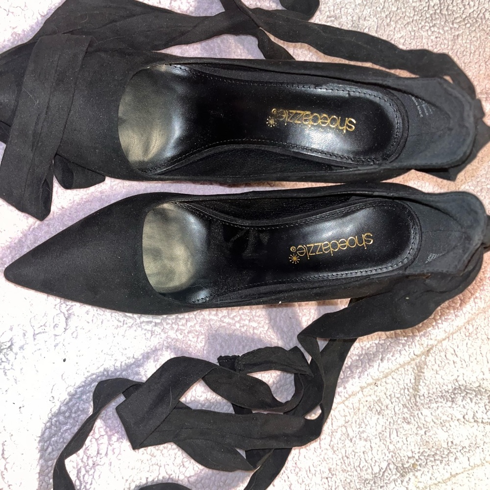 Pumps with ankle strap